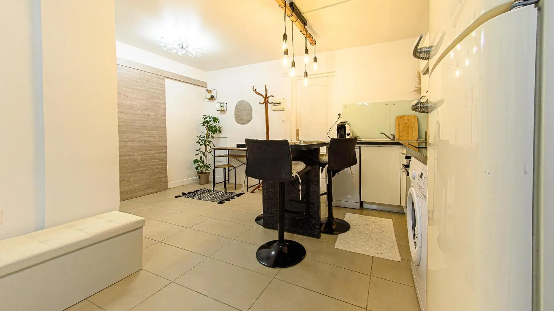 Le Cocon- Netflix - 9 Min De L'Aeroport - Lumineux Apartment Orly France